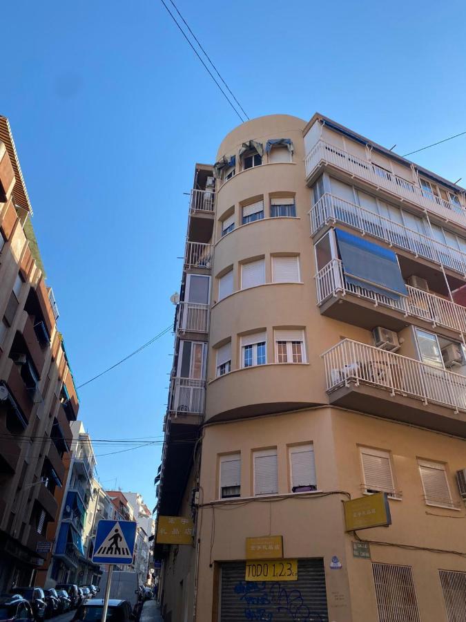 Solymar Poniente Apartamento Recien Reformado A 3 Min De Playa Poniente Y Del Centro Parking Opcional Бенідорм Екстер'єр фото