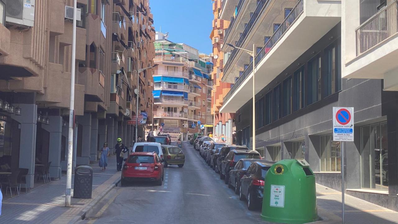 Solymar Poniente Apartamento Recien Reformado A 3 Min De Playa Poniente Y Del Centro Parking Opcional Бенідорм Екстер'єр фото